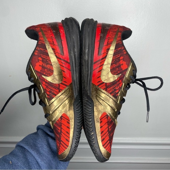 Nike Kobe KB Mentality Iron Man Red and Gold Sneaker Mens 7.5 - Picture 6 of 11